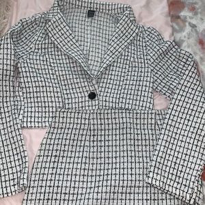 Tweed blazer and skirt 2 piece suit size XS